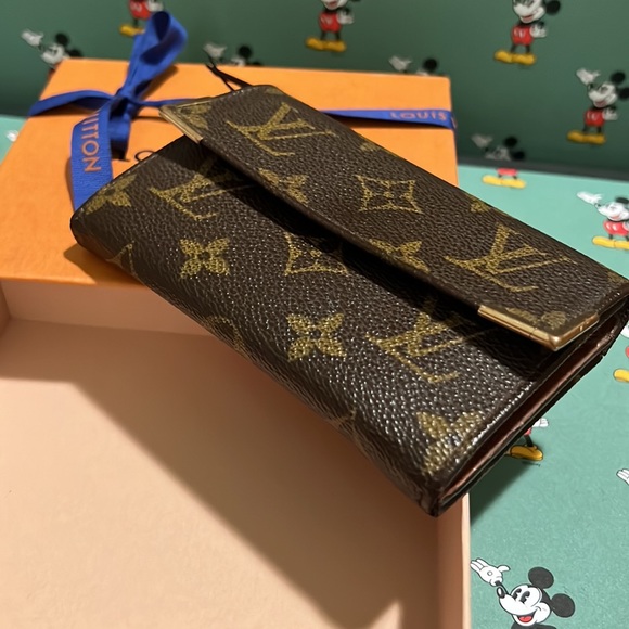 Authentic Louis Vuitton vintage wallet - Picture 12 of 16